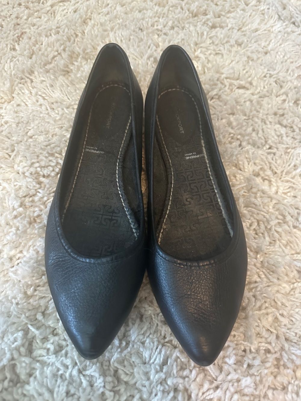 Rockport Black Pointed Toe Leather Flats